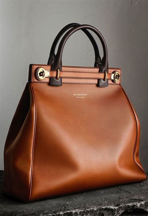 borsa burberry made in|where is burberry made.